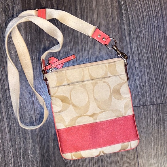 Coach Purse - Picture 5 of 5